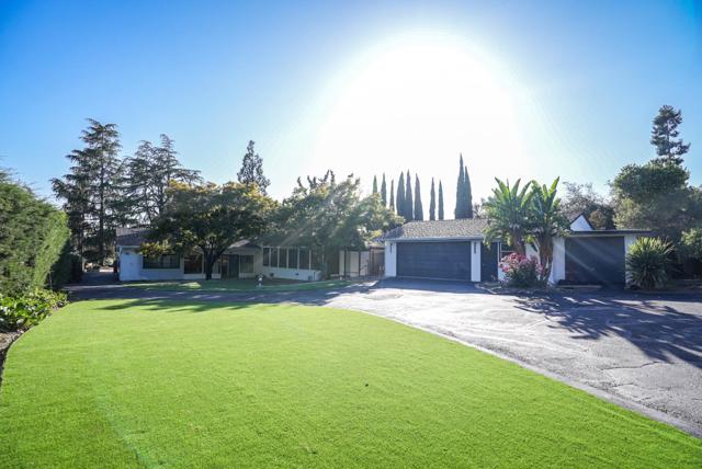 10970 Ridgeview Avenue, San Jose CA: https://media.crmls.org/mediaz/4d45e82c-8e72-47a8-ab6b-20ad3ccac5b0.jpg