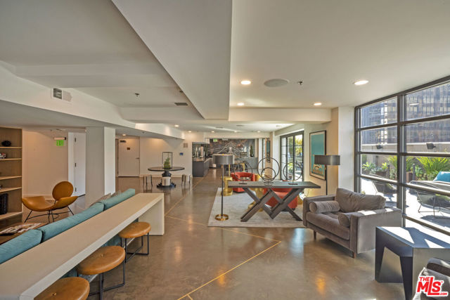 727 W 7th Street, Los Angeles CA: https://media.crmls.org/mediaz/4d45f718-6622-4d59-bffe-974b662d4ee4.jpg