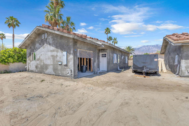 68855 Ortega Road, Cathedral City CA: https://media.crmls.org/mediaz/4d460b4f-b62f-4869-b49d-aefda8d6c777.jpg