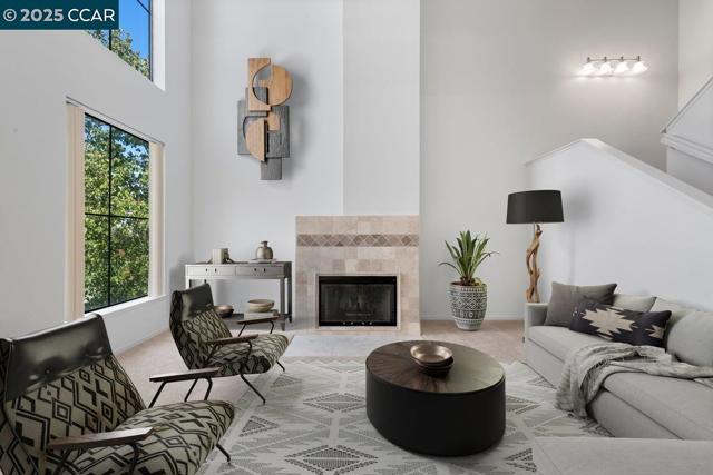 219 Sea Crest Cir, Vallejo CA: https://media.crmls.org/mediaz/4d467d00-f0c6-48cb-ac06-d1b8bef235a1.jpg