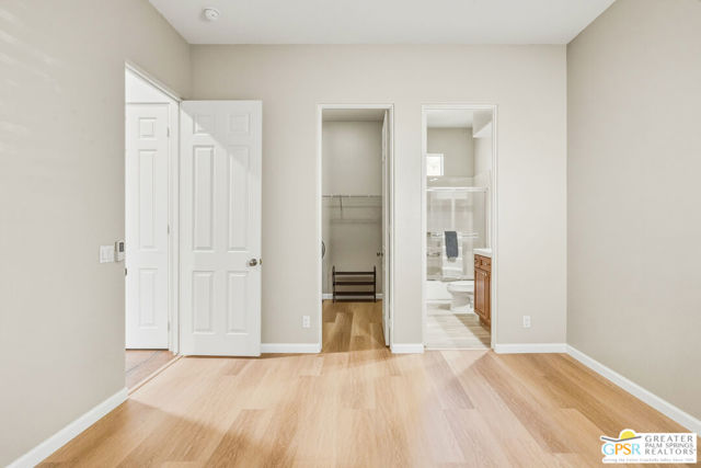 Image 28 of 39 For 2 Brentwood Way