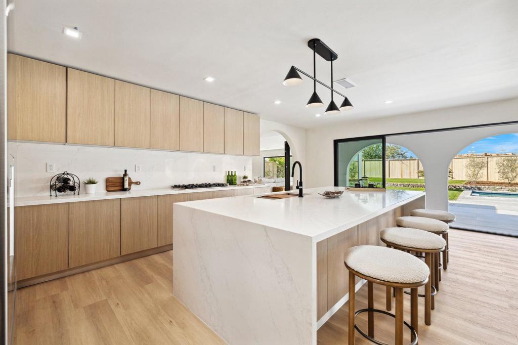 MLS #219135896DA image #4