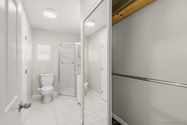 Image 28 of 32 For 4806 Castle Ave