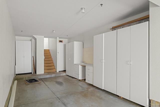 4952 Haight Terrace, San Diego CA: https://media.crmls.org/mediaz/4d49068f-3b6f-4931-be88-d5c3400a1d3a.jpg