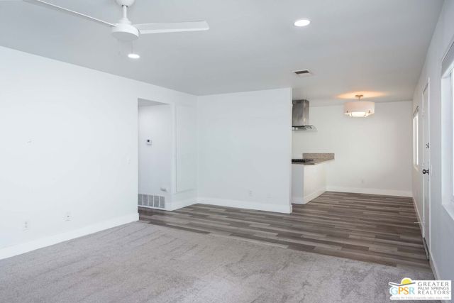 1950 S Palm Canyon Drive, Palm Springs CA: https://media.crmls.org/mediaz/4d4aa566-c359-4465-9680-1bec4df2c58b.jpg