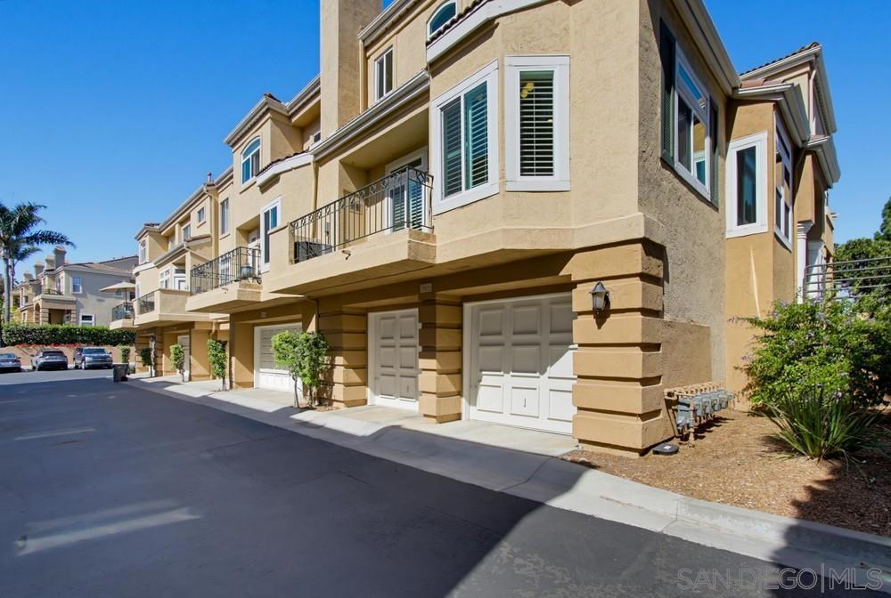 7130 Calabria Ct - photo 5