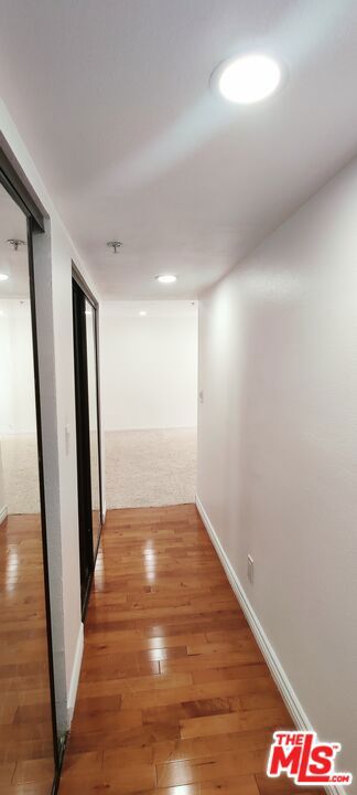 108 W Maple Street, Glendale CA: https://media.crmls.org/mediaz/4d4b2924-2242-4dce-a487-8b8096102487.jpg