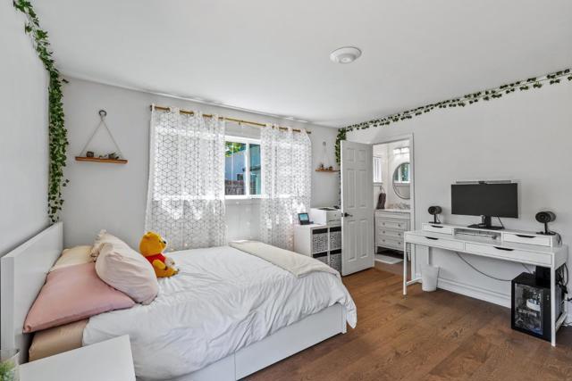 5472 Laura Drive, San Jose CA: https://media.crmls.org/mediaz/4d4beb29-6983-4932-86d5-e7ef0e4eb53a.jpg