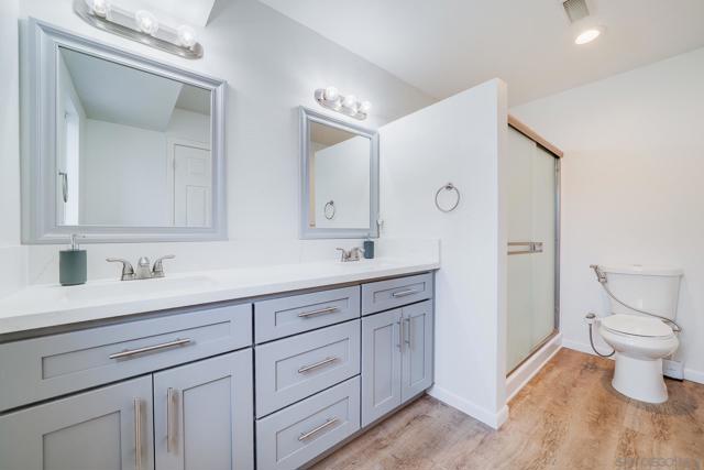 119 Smilax Rd, Vista CA: https://media.crmls.org/mediaz/4d4c4cab-fcf9-4463-96b6-e89802fc020c.jpg