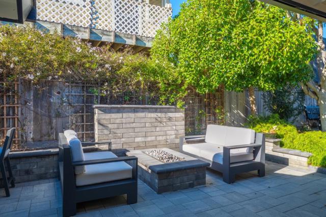 859 Balboa Avenue, Pacific Grove CA: https://media.crmls.org/mediaz/4d4cdb1d-cfc8-4500-995c-77ef4e860847.jpg