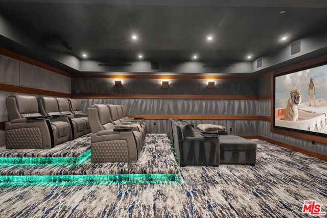 1527 Rising Glen Road, Los Angeles CA: https://media.crmls.org/mediaz/4d4dbdb1-2f2b-47d1-a453-90ec58c05b27.jpg