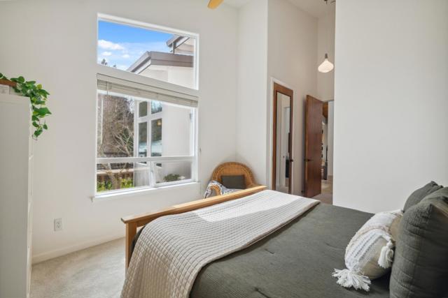 400 Dorrance Road, Boulder Creek CA: https://media.crmls.org/mediaz/4d4ec890-4b22-4e02-a85a-6534bbc62837.jpg