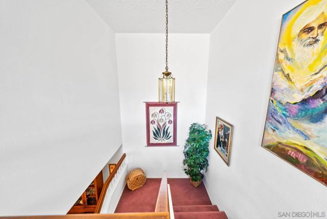 2100 Northshore Drive, Chula Vista CA: https://media.crmls.org/mediaz/4d4f7a8a-e11e-46ee-843f-f4039f4cc990.jpg