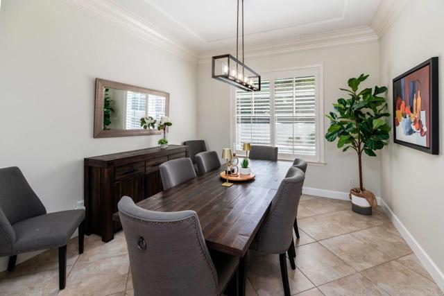 Detail Gallery Image 12 of 52 For 2883 Camino Serbal, Carlsbad,  CA 92009 - 4 Beds | 3 Baths