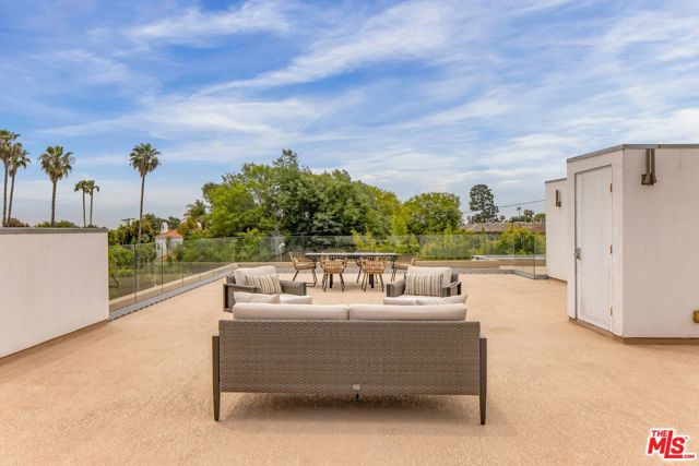 Drew Fenton | 12443 W Sunset Boulevard Los Angeles CA | MLS: 7228518