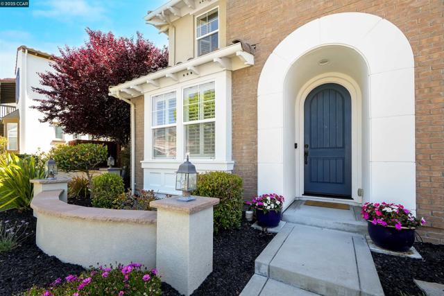 5152 Bengali St, Danville CA: https://media.crmls.org/mediaz/4d52517e-de62-4e31-af69-61c83667b9a9.jpg