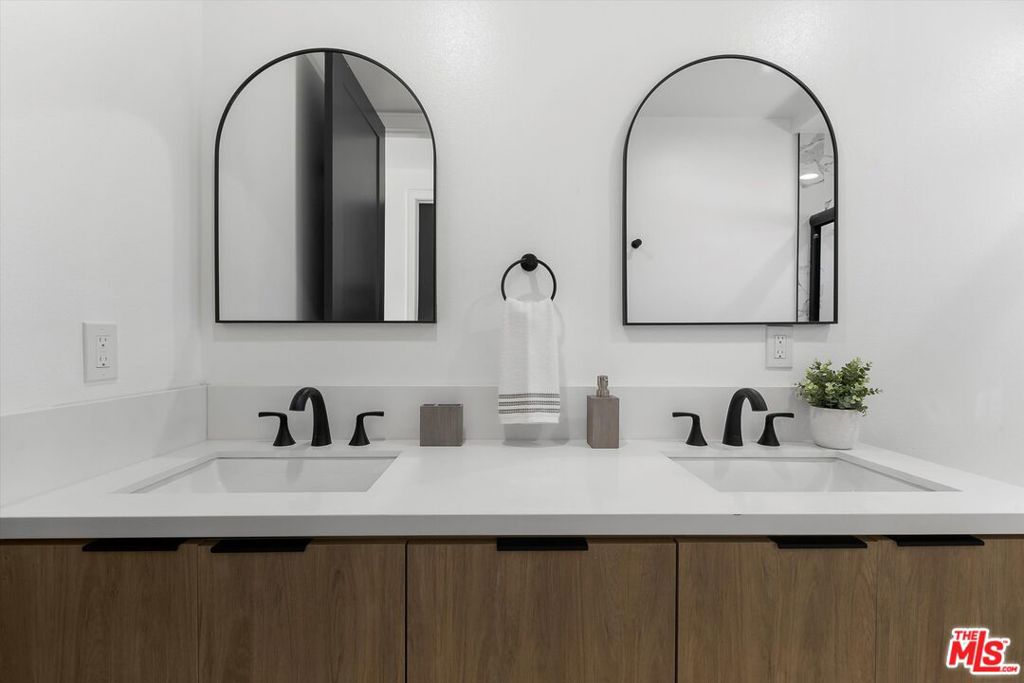 MLS #25539233 img 11