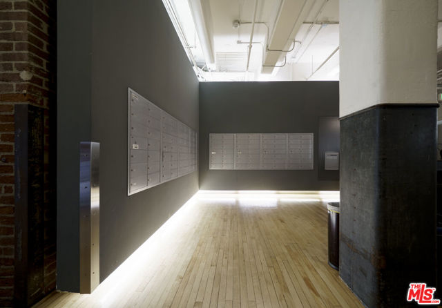 1850 Industrial Street, Los Angeles CA: https://media.crmls.org/mediaz/4d54789e-4418-441f-895b-0f36b63a1346.jpg