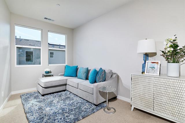 13928 Boyden Way, Mira Mesa CA: https://media.crmls.org/mediaz/4d551ad1-049c-4b1f-b4e7-59439e9a25da.jpg