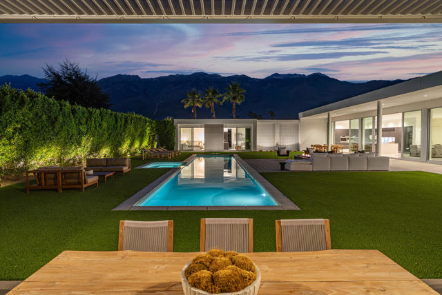 3088 Linea Terrace, Palm Springs CA: https://media.crmls.org/mediaz/4d575126-b469-4762-8da0-cbbc5c7a4f01.jpg