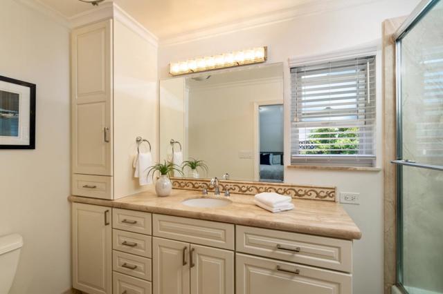 2403 Washington Avenue, Redwood City CA: https://media.crmls.org/mediaz/4d57a548-34bf-471c-828a-0c3aa6430811.jpg