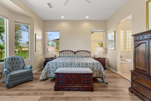 80610 Prestwick Place, Indio CA: https://media.crmls.org/mediaz/4d57ae40-b196-4a8f-84e9-35c0d7449071.jpg