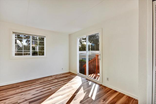 17 Pepperwood Way, Soquel CA: https://media.crmls.org/mediaz/4d590931-ac44-43e1-97e6-04cfb5ac5a6d.jpg