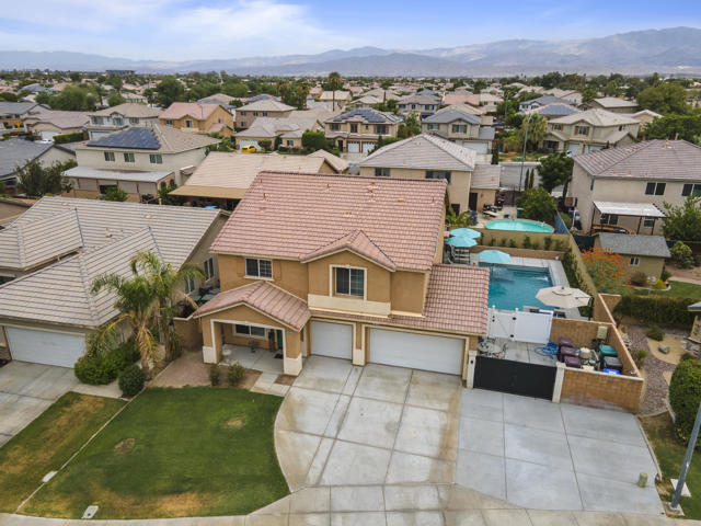 Image 4 of 33 For 83684 San Mateo Avenue
