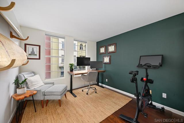 1270 Cleveland Ave, San Diego CA: https://media.crmls.org/mediaz/4d5ee701-5971-450a-8f03-e47a02268156.jpg