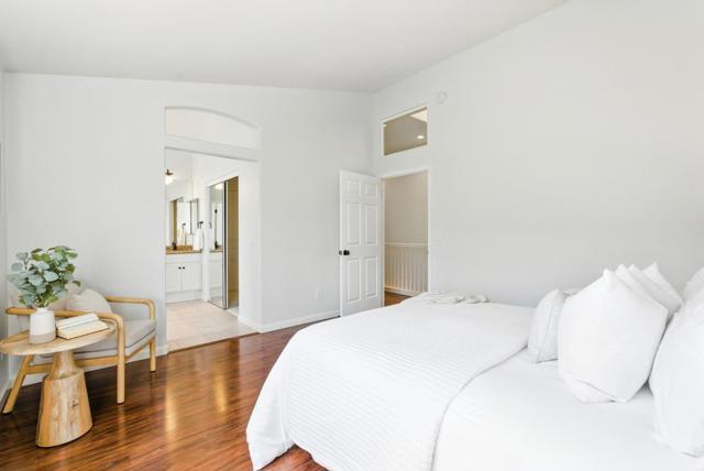 1151 La Rochelle Terrace, Sunnyvale CA: https://media.crmls.org/mediaz/4d6054e7-a555-4492-a8bc-46e4c7697599.jpg