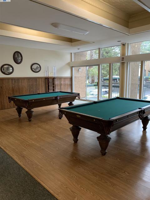 185 Sierra Dr, Walnut Creek CA: https://media.crmls.org/mediaz/4d609bb3-6b73-4d6a-93ec-098703105209.jpg