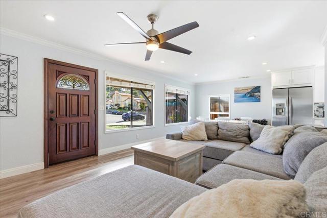 Detail Gallery Image 4 of 41 For 1048 Cosmo Ave, El Cajon,  CA 92019 - 3 Beds | 1 Baths