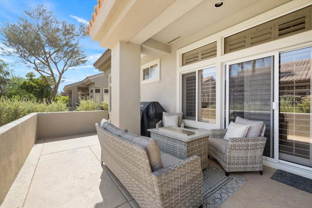 78352 Yucca Blossom Drive, Palm Desert CA: https://media.crmls.org/mediaz/4d626b27-00d5-4b50-a1de-cd8f5d6b1a66.jpg