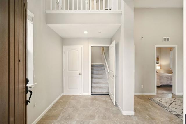 26540 Hayward Boulevard, Hayward CA: https://media.crmls.org/mediaz/4d62bdaa-4807-4618-badd-0bdfdaf3fdf4.jpg