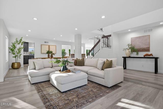 Detail Gallery Image 3 of 44 For 4975 N Buttercreek Rd, Moorpark,  CA 93021 - 4 Beds | 2/1 Baths