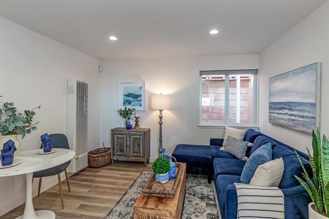 317 Beach Drive, Aptos CA: https://media.crmls.org/mediaz/4d62f772-be82-418e-b3c4-a6ac46ab1d2f.jpg