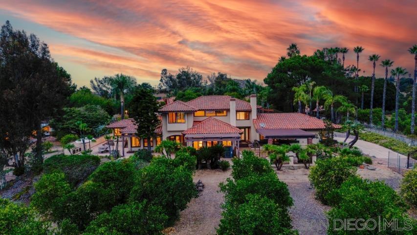 3253 Yucca Terrace