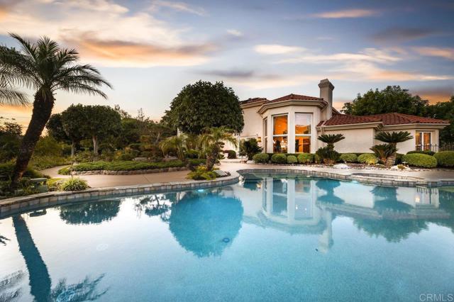 14963 Huntington Gate Drive, Poway CA: https://media.crmls.org/mediaz/4d644445-7d95-4f03-b6e8-f6a334902c9c.jpg