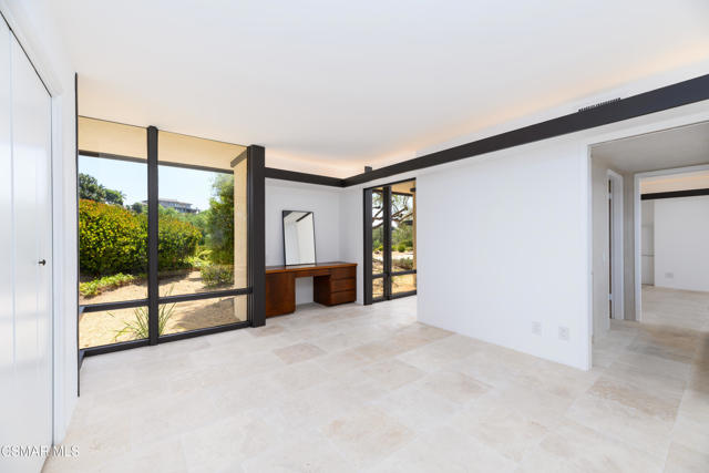 4787 Clubhouse Drive, Somis CA: https://media.crmls.org/mediaz/4d6447eb-8a0f-4906-bc14-e54479ad859b.jpg