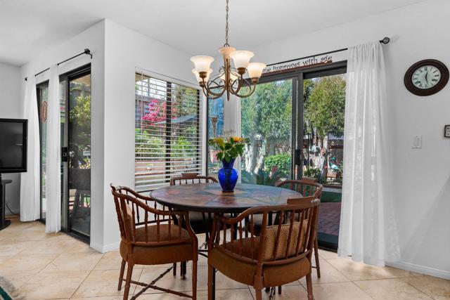 Detail Gallery Image 13 of 29 For 1990 Avenida La Posta, Encinitas,  CA 92024 - 4 Beds | 3 Baths