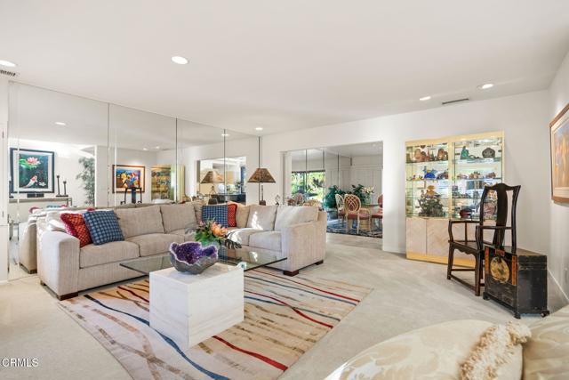 612 Via Arroyo, Ventura CA: https://media.crmls.org/mediaz/4d6628cb-f4f0-45ef-9df6-894c26955df1.jpg