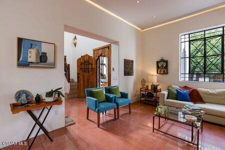 145 C. Bruselas Guadalajara,  CA: https://media.crmls.org/mediaz/4d67cdb0-2362-4bd0-900f-659f0e0c2207.jpg