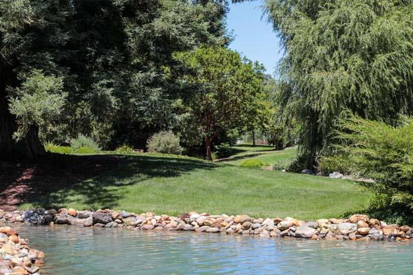 23 Bay Tree Lane, Los Altos CA: https://media.crmls.org/mediaz/4d6835db-af4e-4ffa-8c10-fa2f349eb5a7.jpg