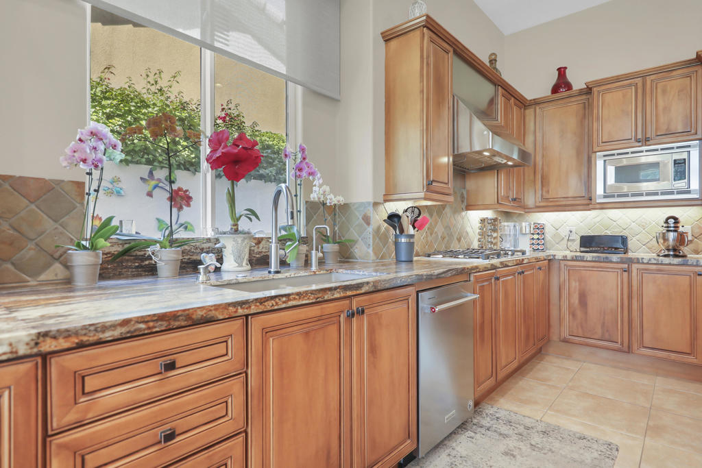 MLS #219138162DA image #18