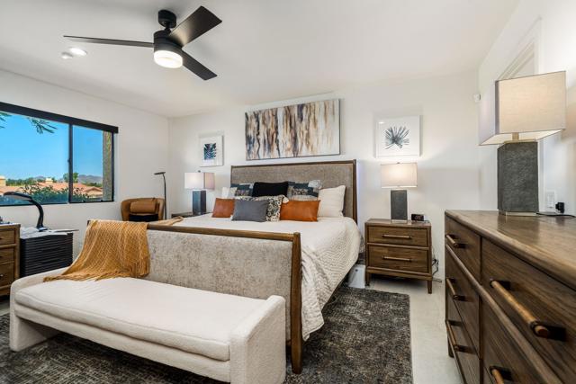99 Camino Arroyo Place, Palm Desert CA: https://media.crmls.org/mediaz/4d69b27a-dd21-4ae7-920f-c11e4ef5a7ed.jpg