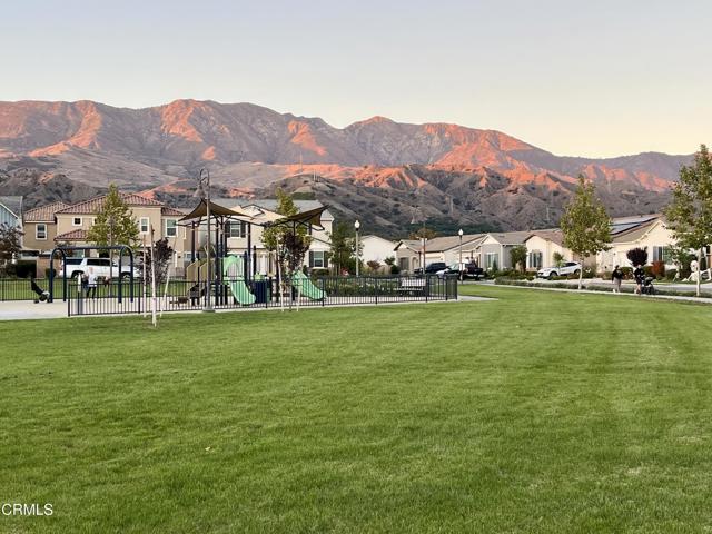 Detail Gallery Image 2 of 33 For 389 Eureka Dr, Santa Paula,  CA 93060 - 3 Beds | 2 Baths