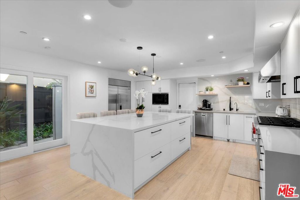 3819 Sherview DriveSherman Oaks img 20