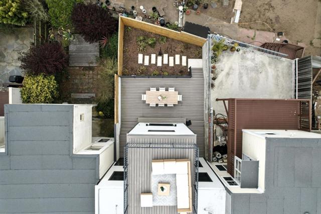 651 41st Avenue, San Francisco CA: https://media.crmls.org/mediaz/4d6d8ce4-d1e9-4d61-8edc-f04471455b2b.jpg