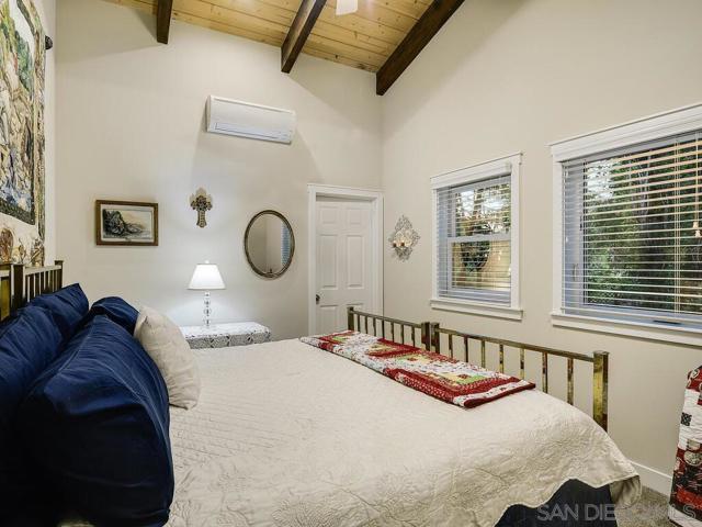 1209 Farmer Road, Julian CA: https://media.crmls.org/mediaz/4d6db352-d8fe-4c5a-bd73-eb1366677d23.jpg