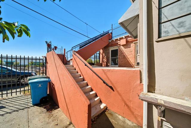 316 Napa Street, Vallejo CA: https://media.crmls.org/mediaz/4d6df6c0-de27-47d2-9257-e70467ba7ac5.jpg